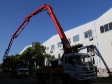 红古混凝土车出租与工业机器人制造的协同发展